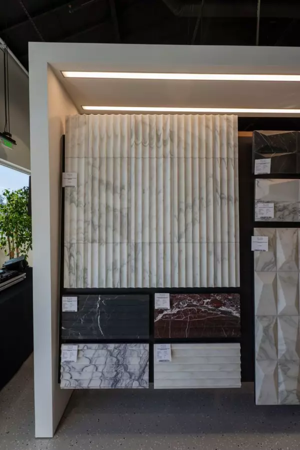 Out on the Town: Walker Zanger Opens in San Leandro,Lindsey Shook