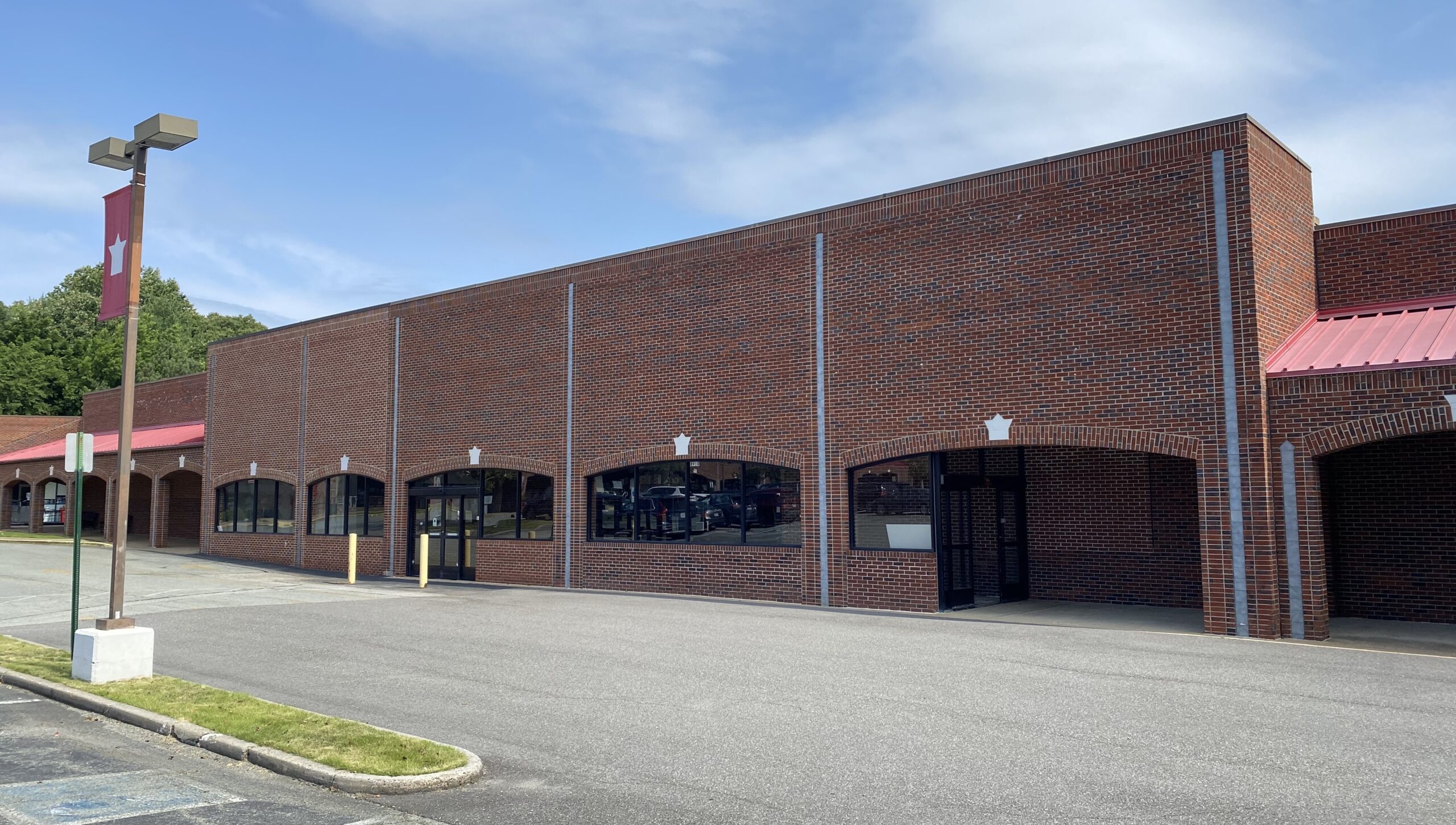 Amazon returns re-seller Where Ya Bin opening new store in Henrico 3 where ya bin storefront scaled
