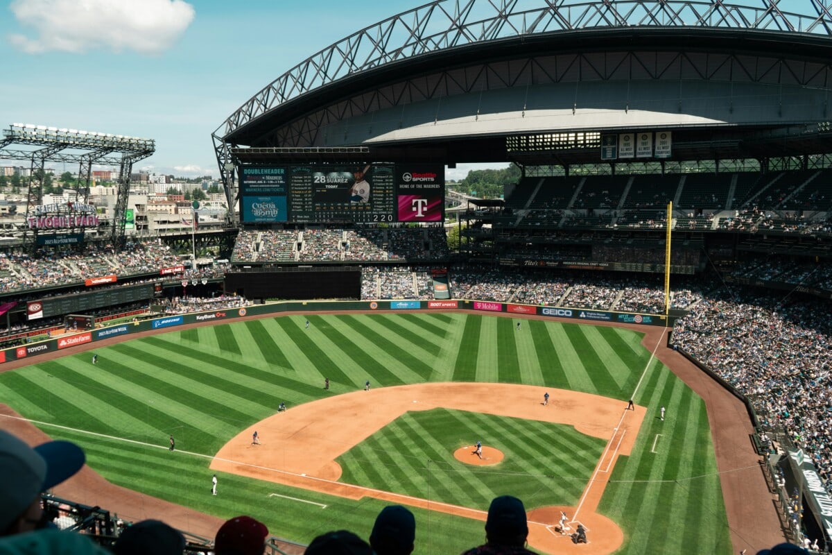 mariners stadium in seattle