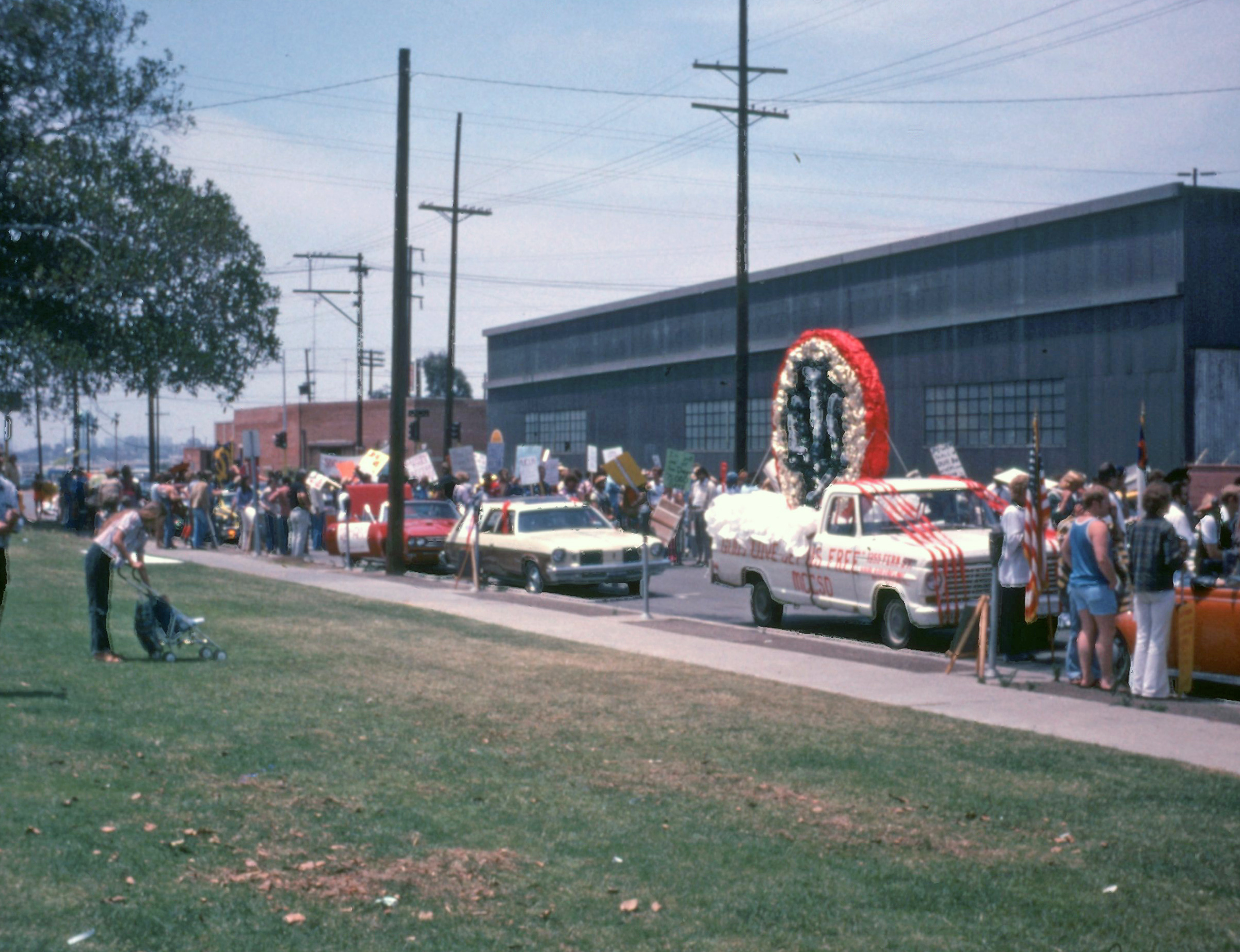 1975 1st pride 49807795362 229b136041 o