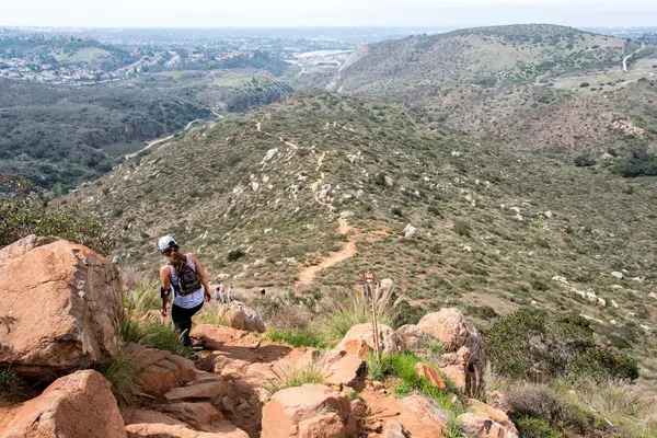 Why Hiking Dates May Help You Find Your Partner,Claire Trageser