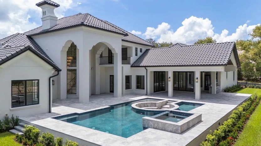 Realtor.com - Paula Creamer 7