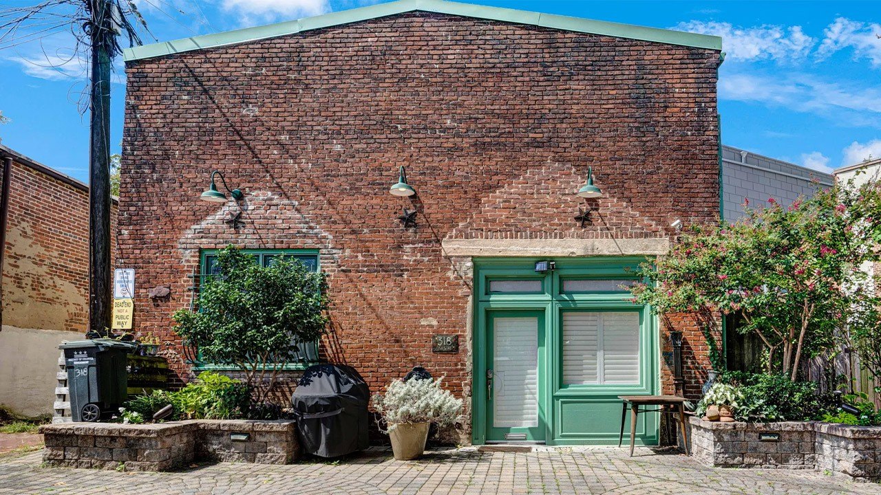 Former DC Carriage House Rolls onto the Rental Market for $5,500 a Month