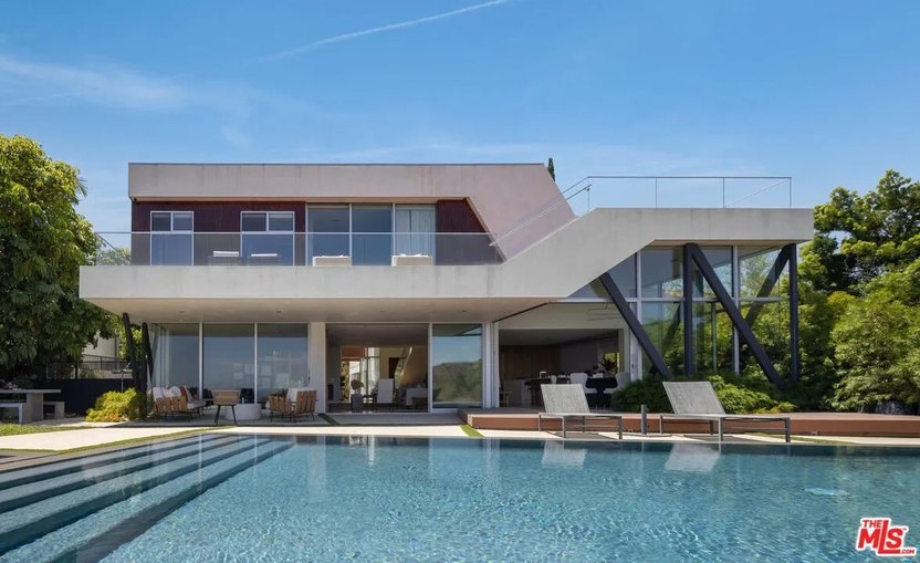 Realtor.com - Jeremy Piven 5