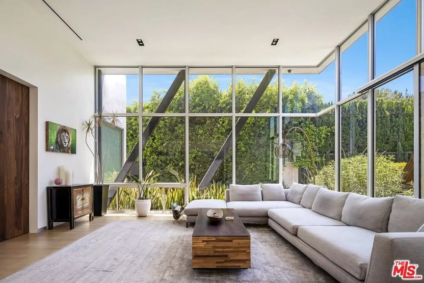 Realtor.com - Jeremy Piven 1