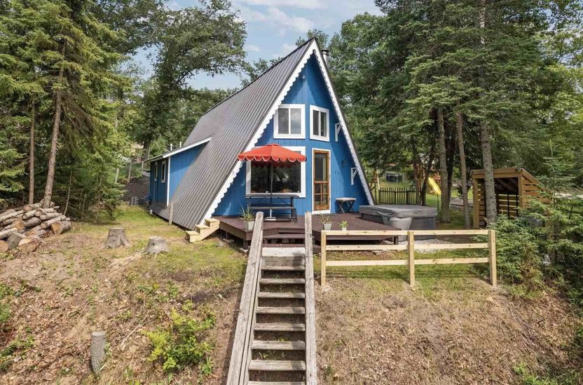 Johannesburg, MI A-frame