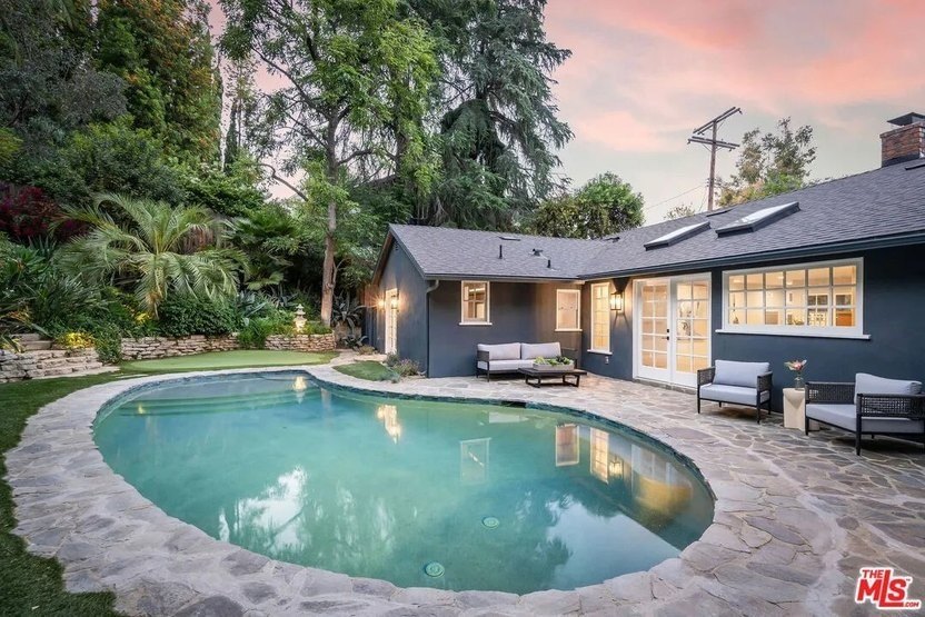 Realtor.com - Christina Ricci 7