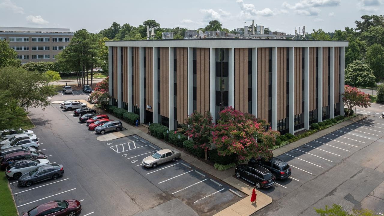 Foreclosure auction set for West End office building 6 capital city physicians1 Cropped