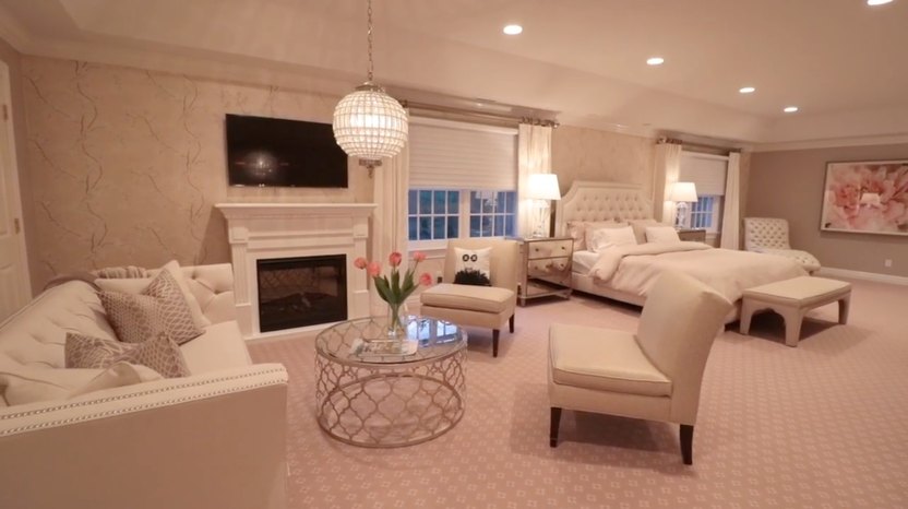 Linda Sun home