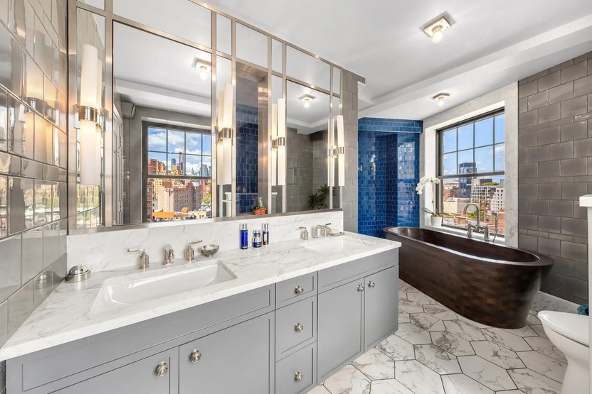 Andy Cohen home