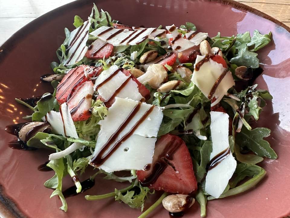 Strawberries & Champagne Salad