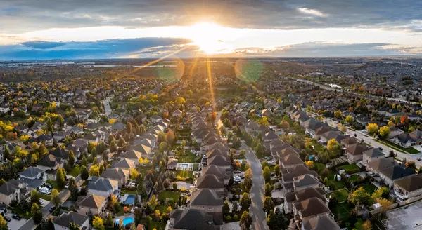 What To Expect from Mortgage Rates and Home Prices in 2025,Bent Danholm