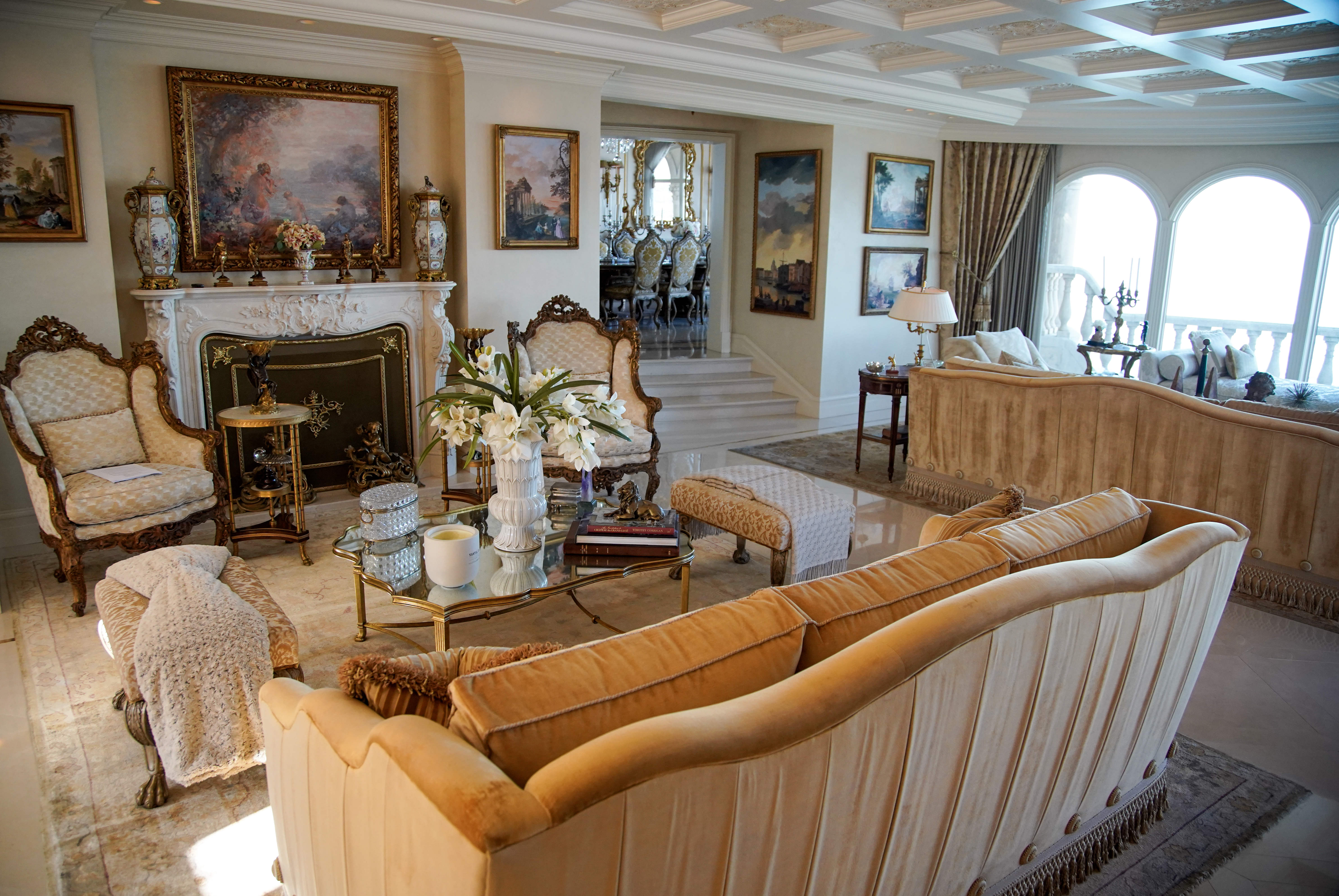 Living room area as you enterThe Sand Castle mansion in...