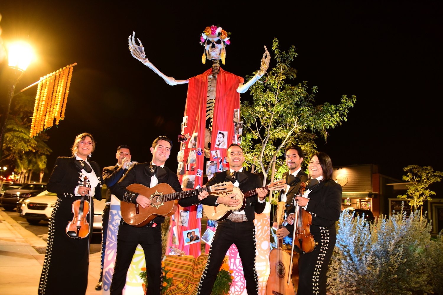 Things to do this weekend in San Diego Oct.31 -Nov. 3, 2024 featuring the Downtown Chula Vista Día de los Muertos Celebration and mariachi band