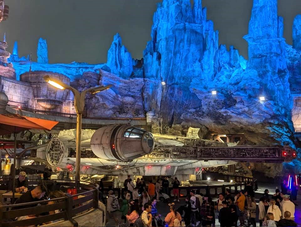 Millenium Falcon in Star Wars Galaxy's Edge