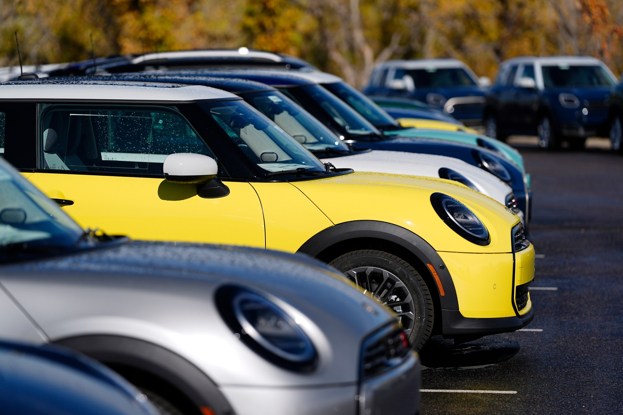 Fewer rate cuts would likely mean auto loans remaining expensive