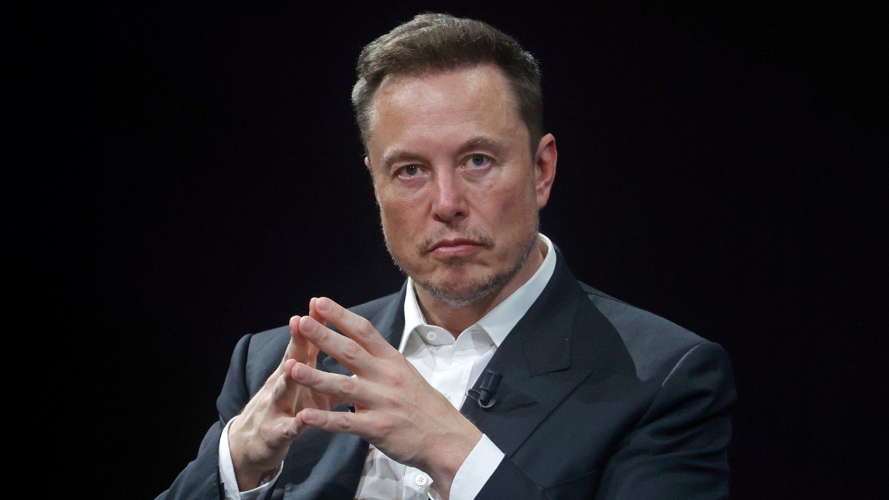 Elon Musk hero image