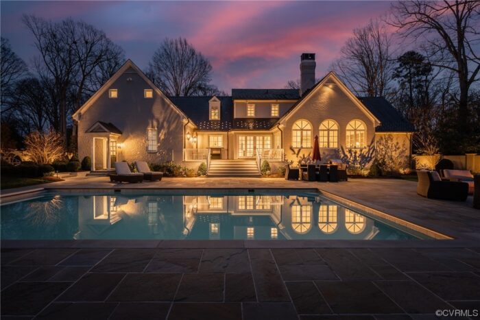 204 S. Mooreland Road 1
