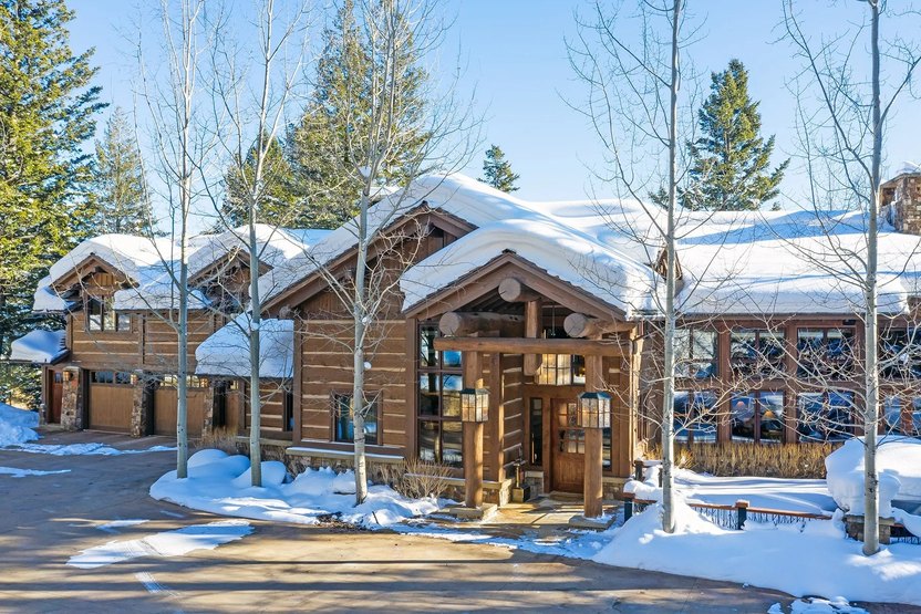 america's most luxurious ski towns