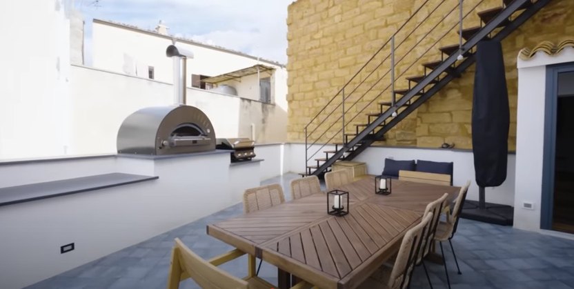 There's a pizza oven and plenty of space to entertain on the roof.