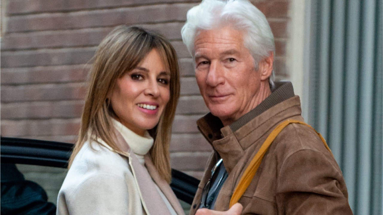 MADRID, SPAIN - NOVEMBER 30: Richard Gere and Alejandra Silva leave a photo studio on November 30, 2024 in Madrid, Spain. (Photo By Angel Diaz Briñas/Europa Press via Getty Images)