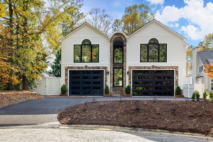 Photographer lists remodeled 'dream house' on Swift Creek Reservoir for $2M 9 3204 Shallowford Landing Terrace 1