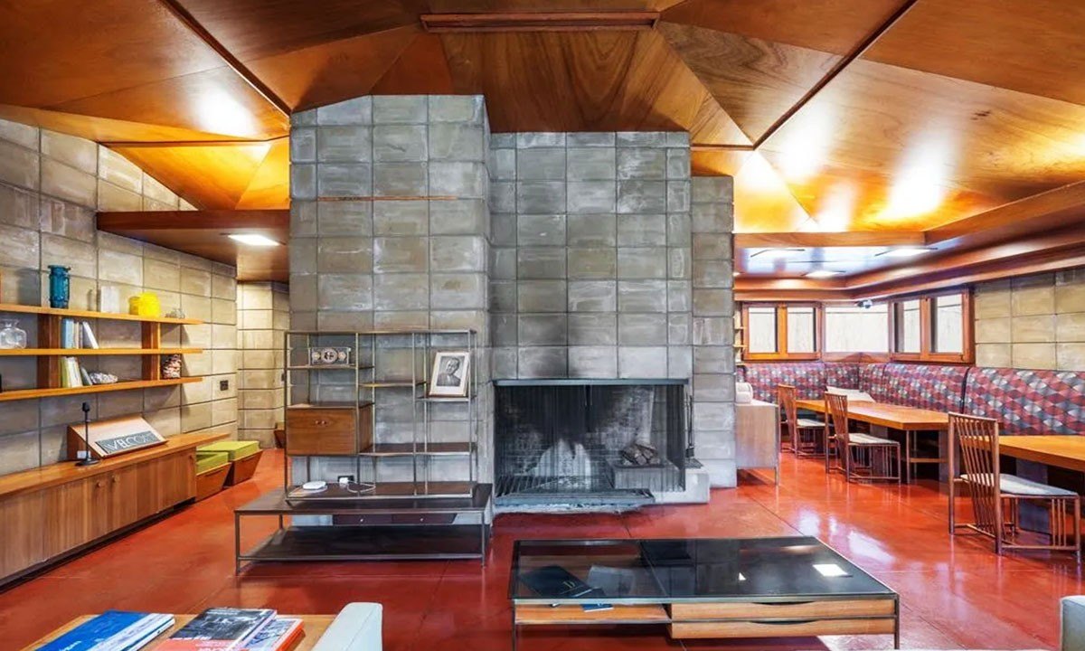 Frank Lloyd Wright-Designed Usonian home