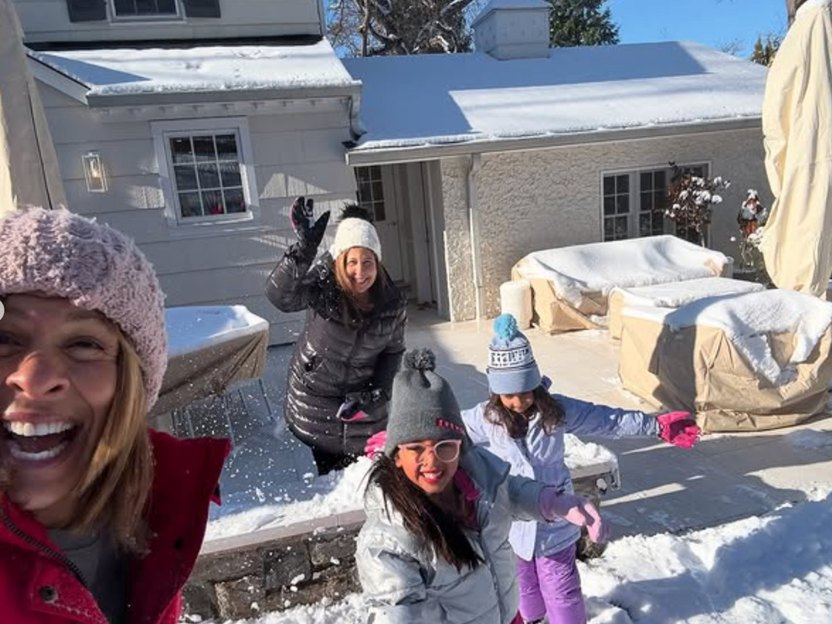Hoda Kotb's last day at the "Today" show is here.