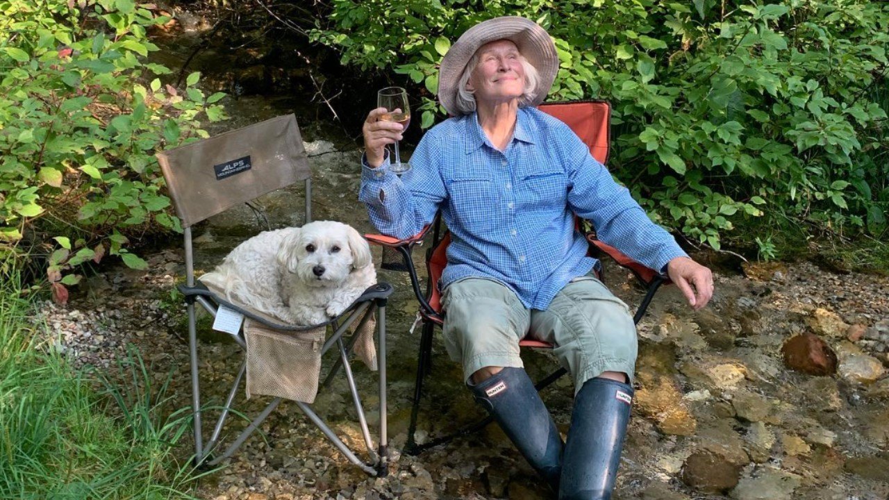 Glenn Close Reveals She's Building 'Zen Farmhouse' In Montana