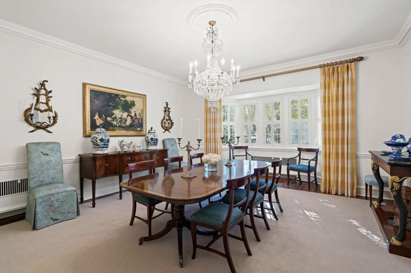 However, it looks like Wallace and his wife are officially ready to bid adieu to city life as they are looking to downsize to their Annapolis, MD, home, where his spouse runs a small business supplying fresh produce to restaurants in town.