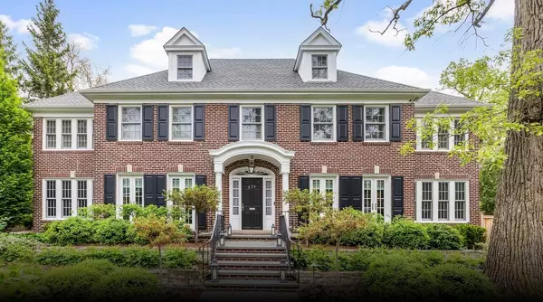 &#8216;Home Alone&#8217; House Sells for $5.5 Million, Slightly Over Asking