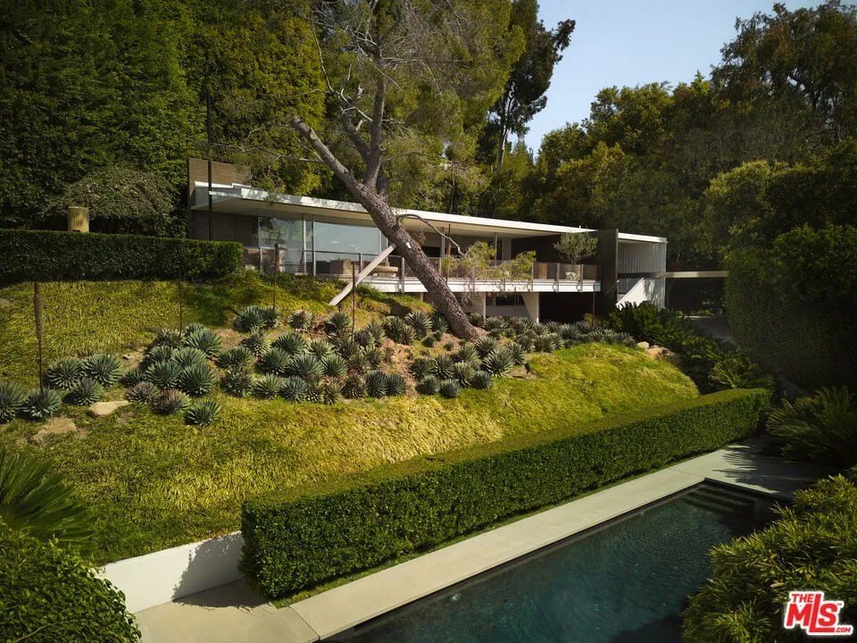 Ellen DeGeneres Relists One of Her Last Remaining L.A. Homes