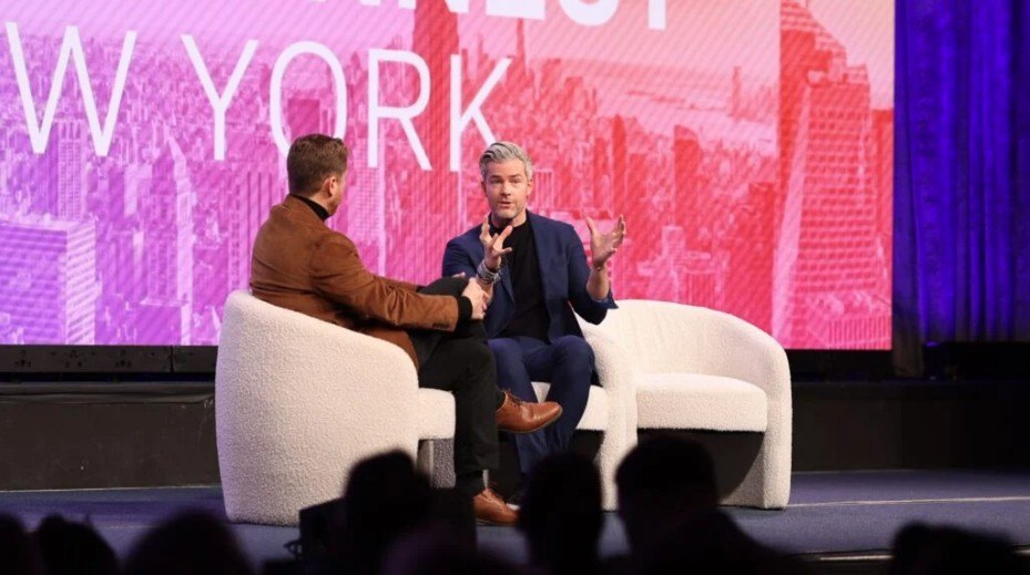 Ryan Serhant at Inman Connect
