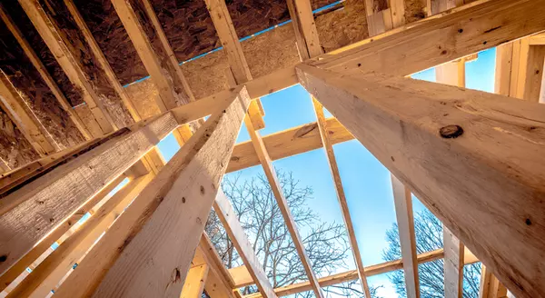 Smaller Homes, Bigger Opportunities: The Homebuilder Trend Buyers Love