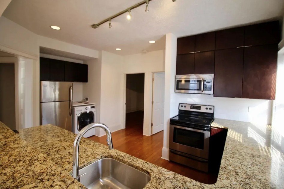 Apartment in Cleveland, OH