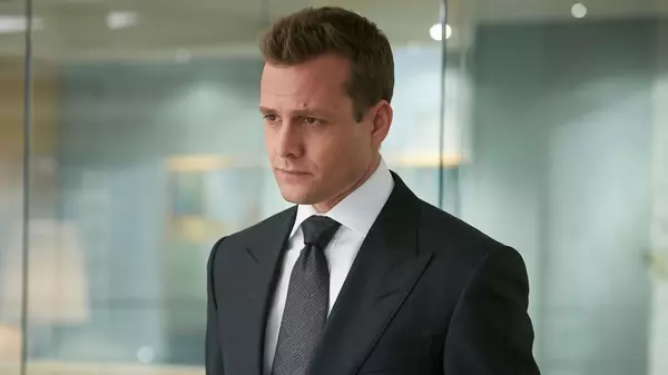 Meghan Markle&#8217;s &#8216;Suits&#8217; Co-Star Gabriel Macht Becomes Latest A-Lister To Quit U.S. and Move Abroad—but Refuses To Reveal Where He&#8217;s Gone