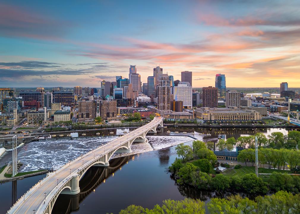 Minneapolis is the top city for renters to watch in 2025 amid Midwest-West battle for popularity Aerial view of Minneapolis, Minnesota's downtown skyline with a view of the river.