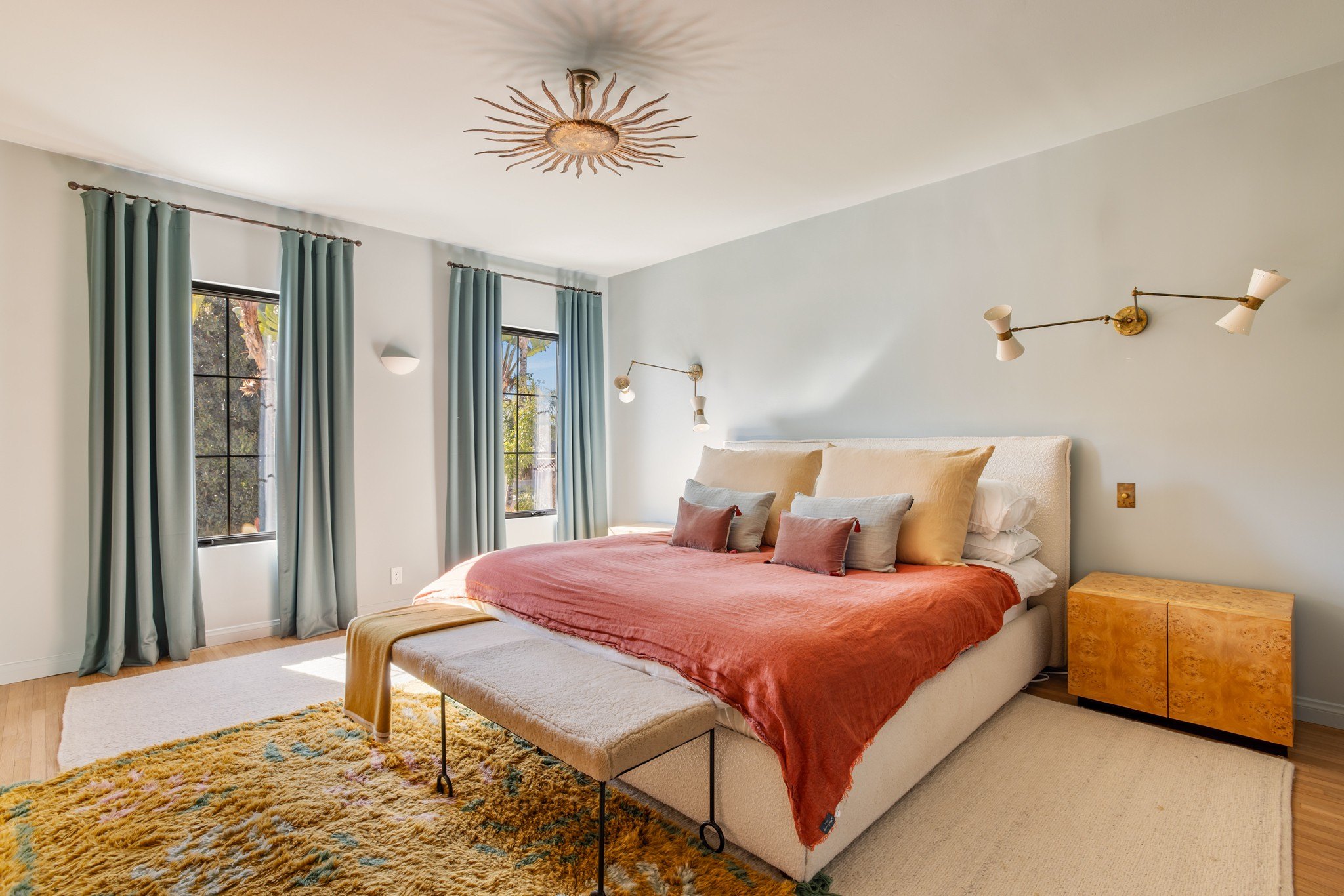 "Nobody Wants This" house bedroom