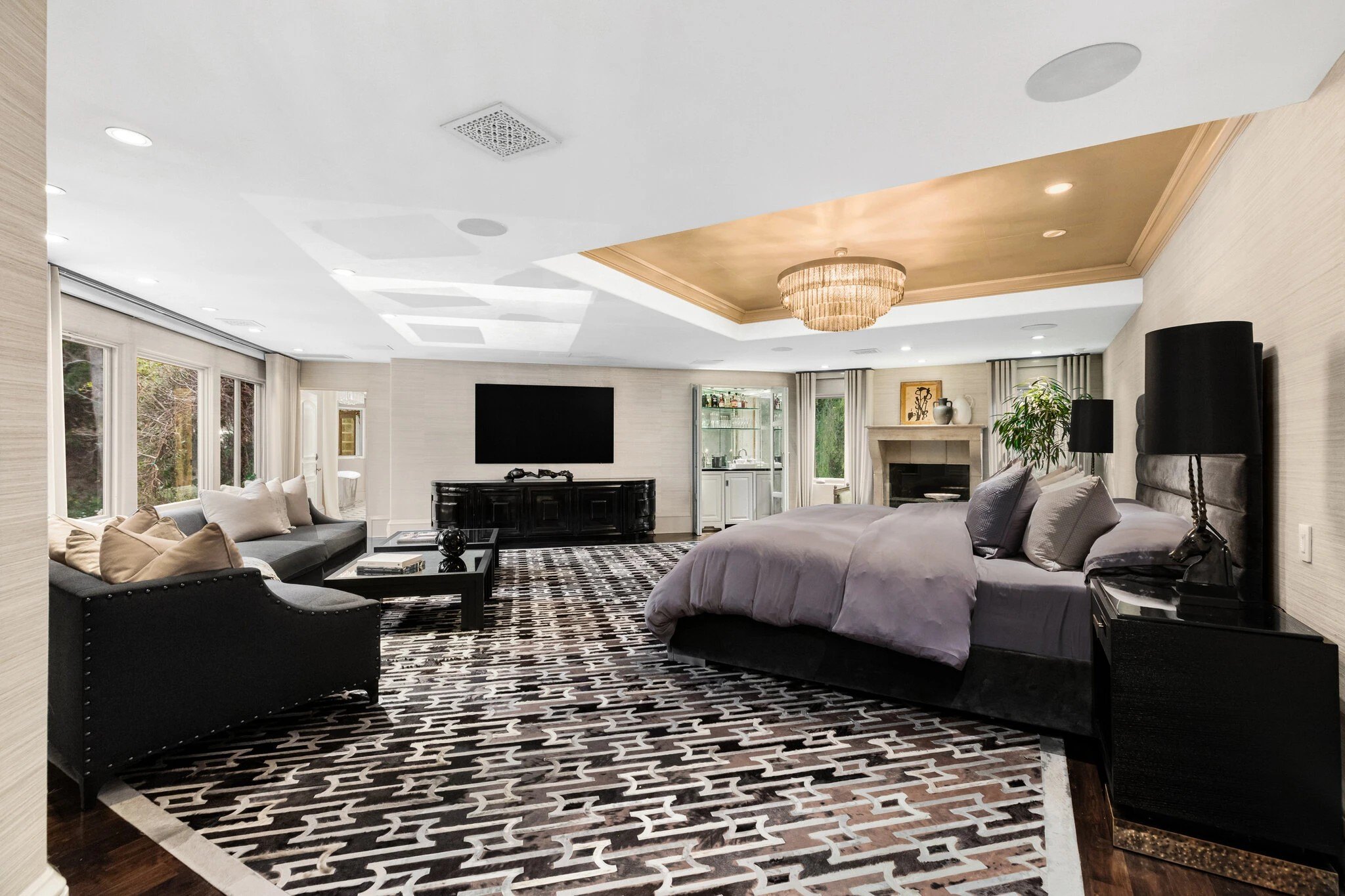 Kris Jenner Is Selling Iconic 'Keeping Up With the Kardashians' Mansion for $13.5 Million