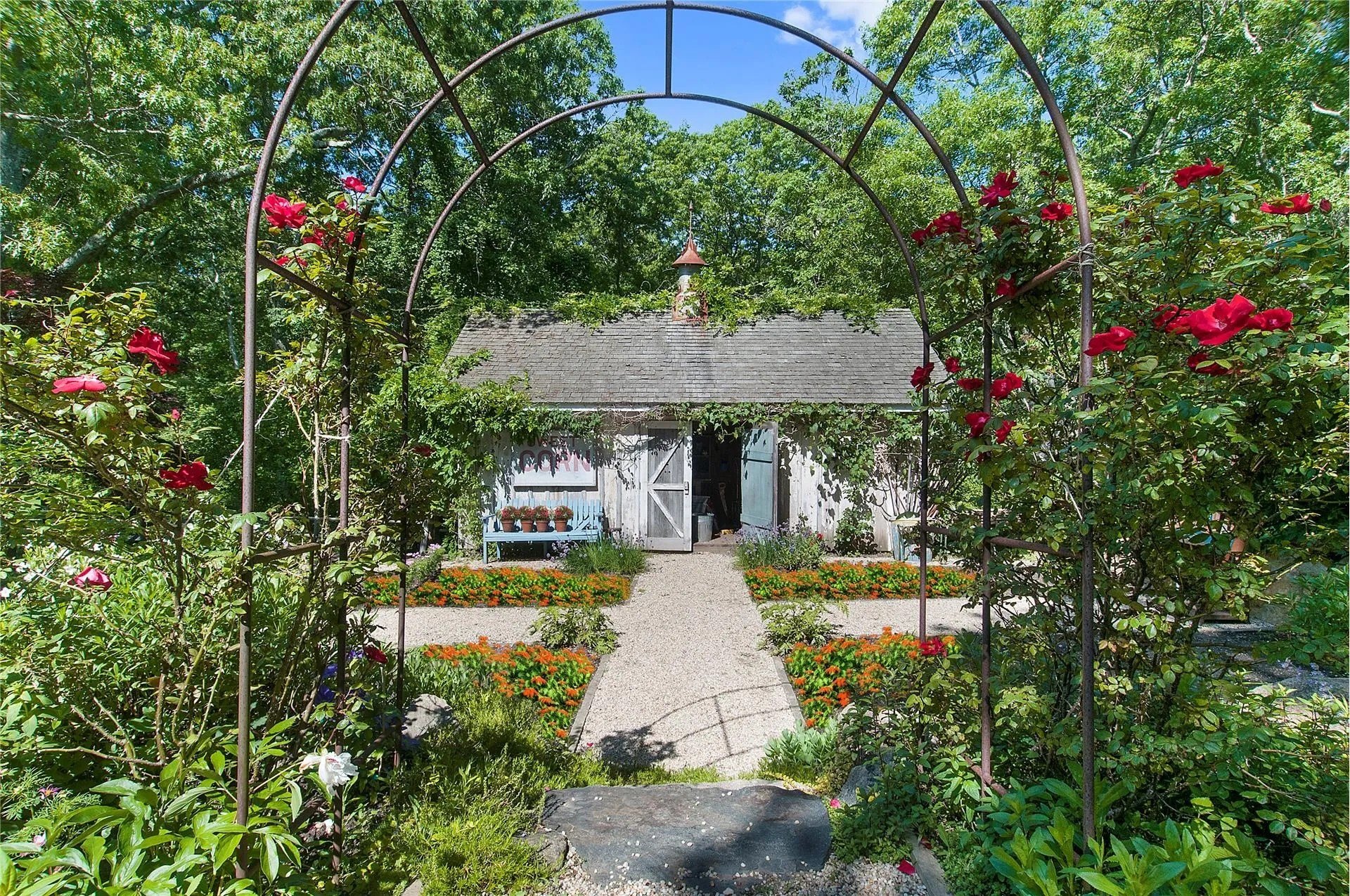 Christie Brinkley home artist studio