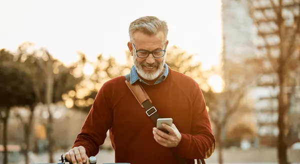 The Return to Urban Living — Why More People Are Moving Back to Cities,Bent Danholm