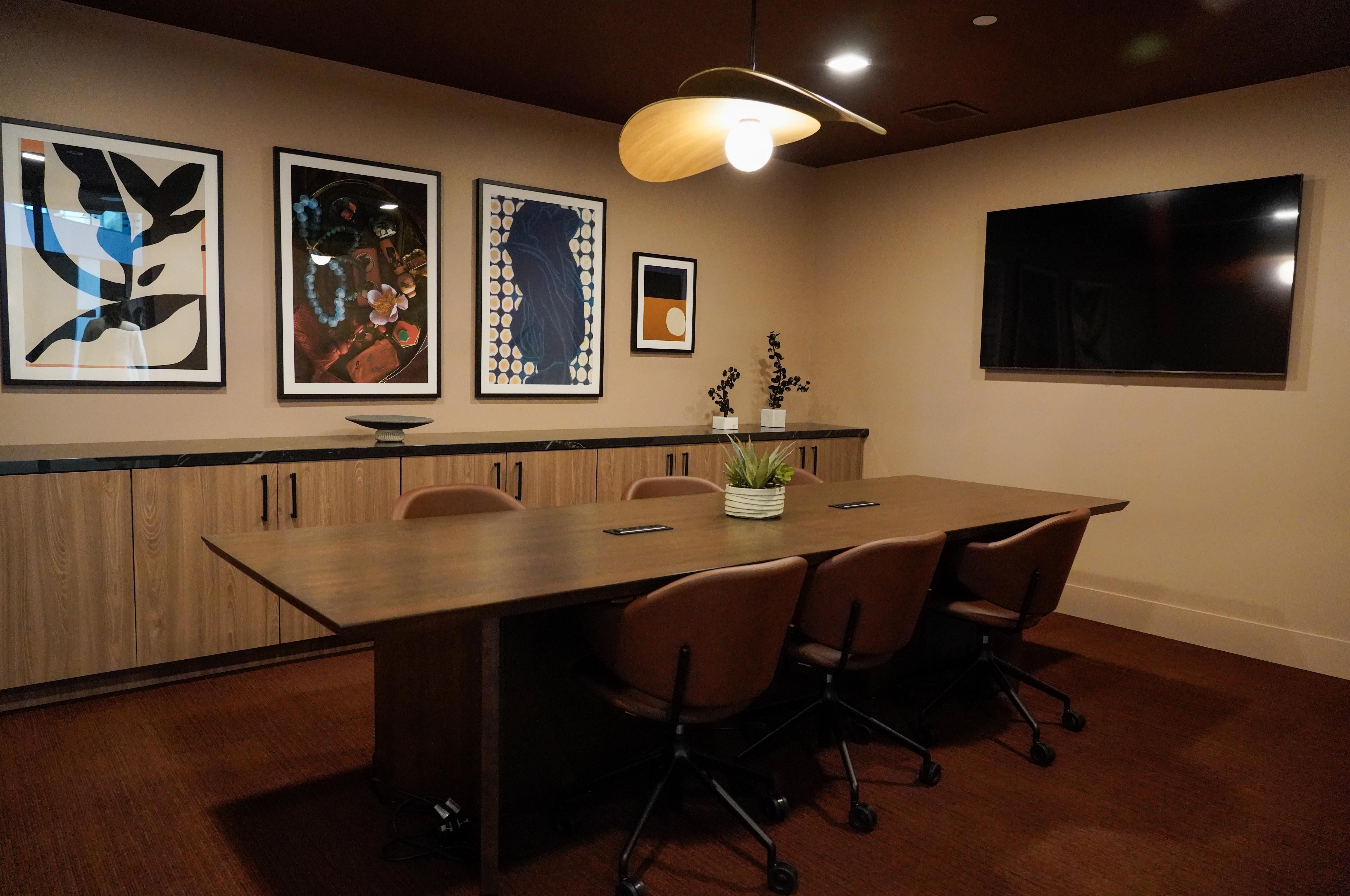 A meeting room at the Folia apartment complex. (Alejandro Tamayo...
