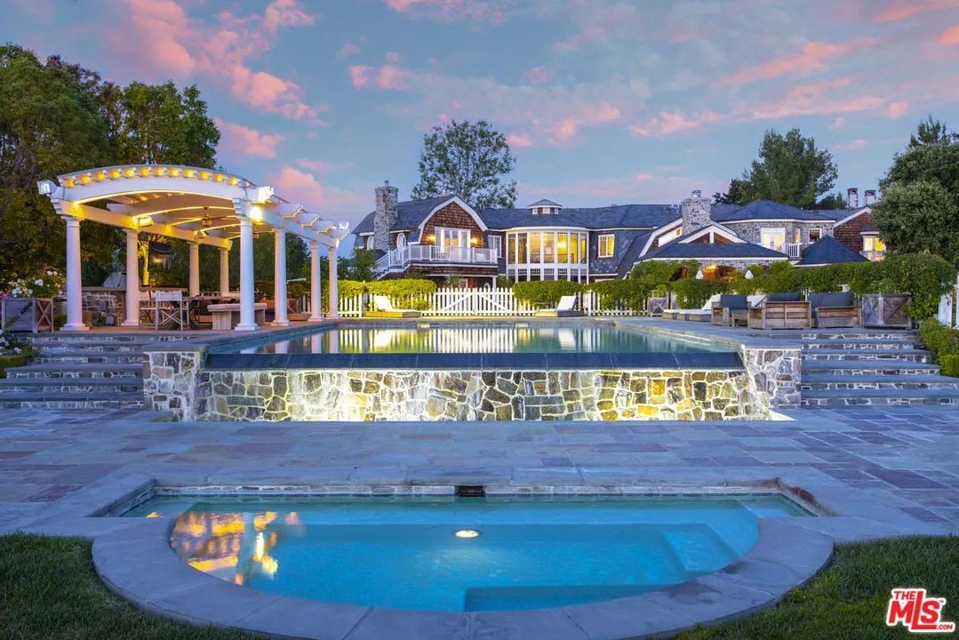 Jessica Simpson Reveals Why She Really Quit L.A. for Nashville as She Opens Up About Divorce