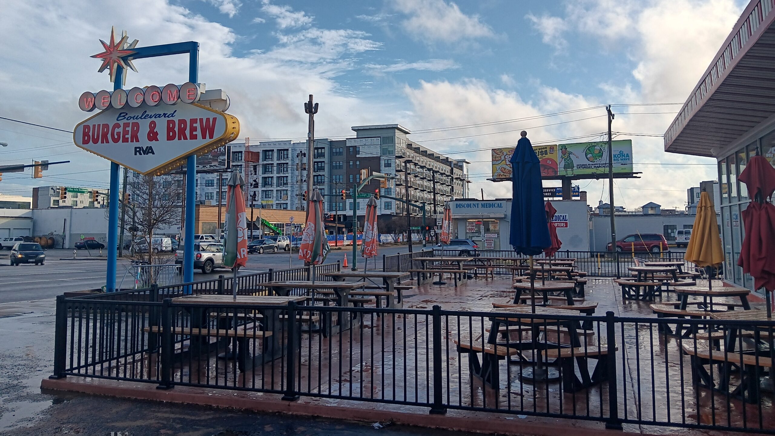Burger joint reopens, Japanese BBQ spot cooking on Arthur Ashe Blvd. 1 boulevard ace Cropped scaled