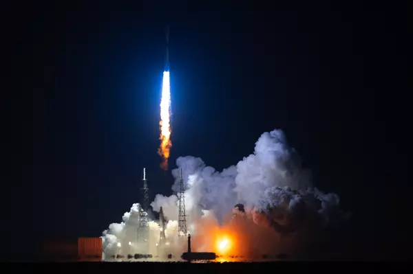 Blue Origin launches New Glenn rocket to orbit for the first time, marking a milestone for Jeff Bezos,Alan Boyle