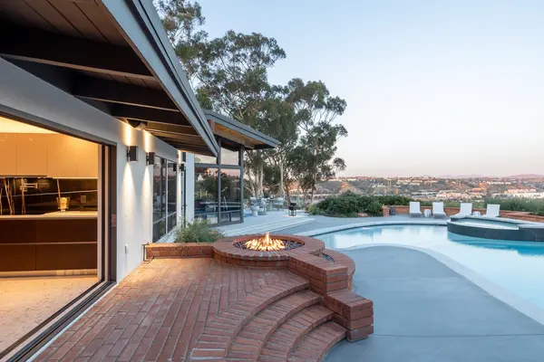 Home Tour: Midcentury Craftsman with Views of the City,Cole Novak