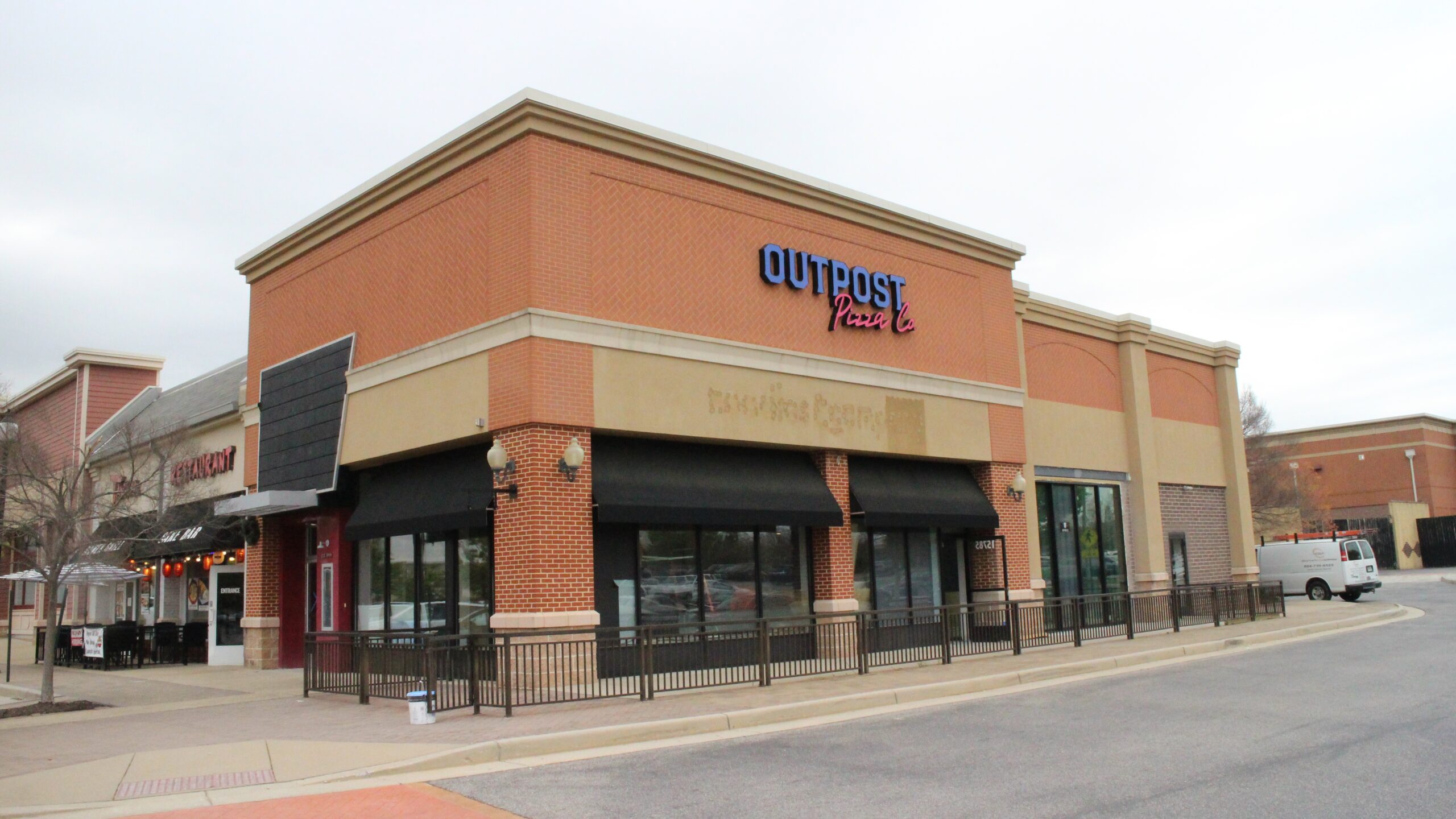 Flyin’ Pig, Wood & Iron owners branching out with Outpost Pizza concept in Chesterfield