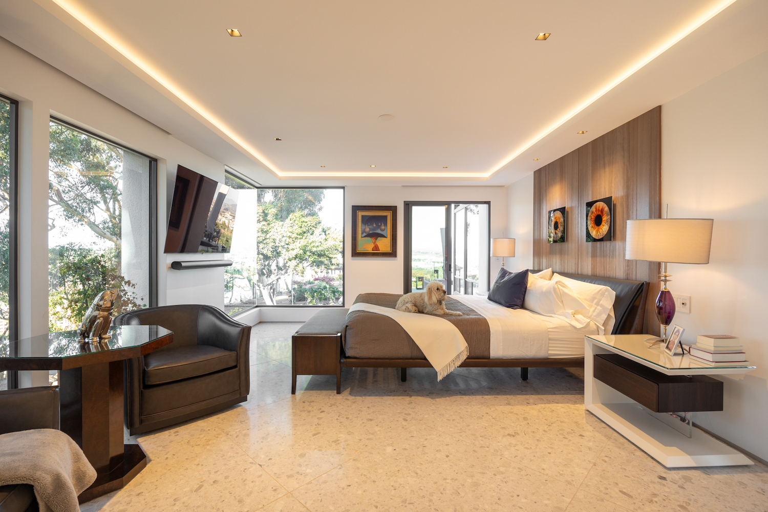 Interior of midcentury craftsman home in Mission Hills, San Diego renovated by architects Taal Safdie and Ricardo Rabines featuring the bedroom