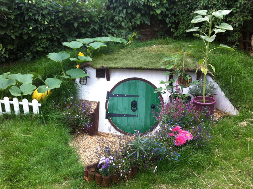 DIY hobbit House