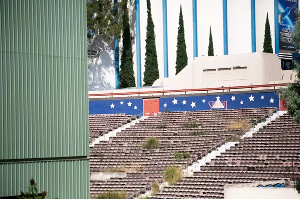 Partial lease on the table for Balboa Park’s decaying Starlight Bowl, but future still uncertain,Jennifer Van Grove